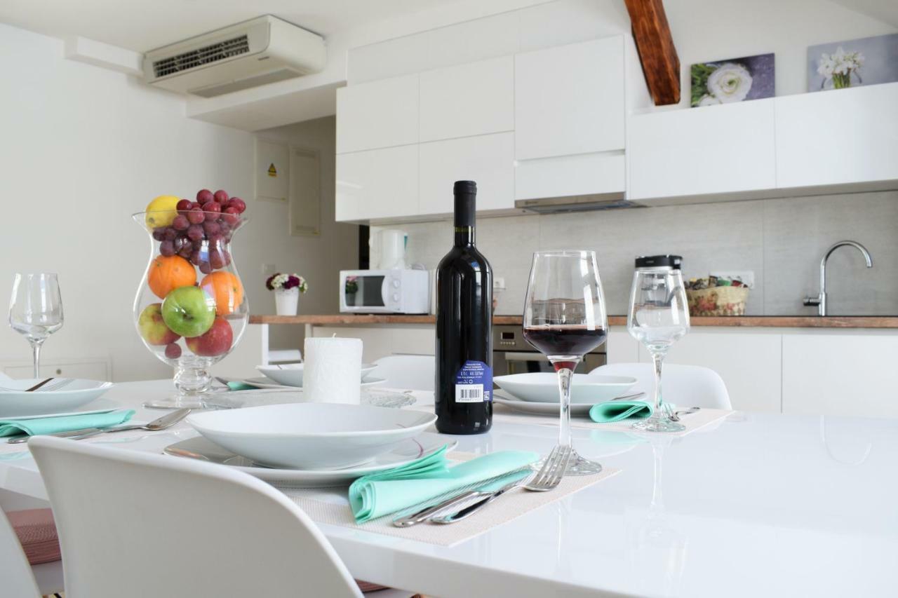 Lunima Apartment Zagreb Bagian luar foto